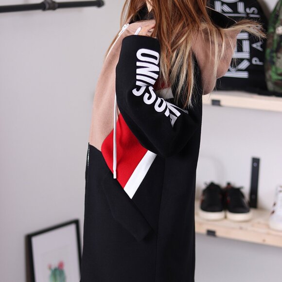 NWT - Love Moschino Coloblocked Logo Jacket - Red🧥✨ - Picture 4 of 8